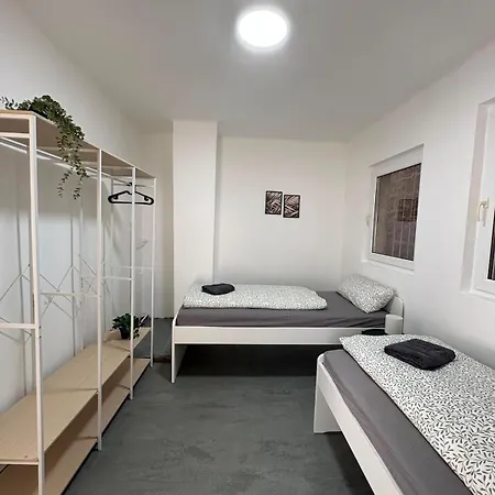 Appartement Modern 2 For Fitters And Tradespeople Laudenbach (Rhein-Neckar)